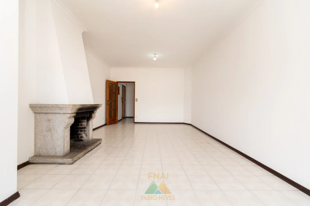 Apartamento T3 para Venda em Ponte da Barca, V.N. Muía, Paço Vedro Magalhães Foto 23