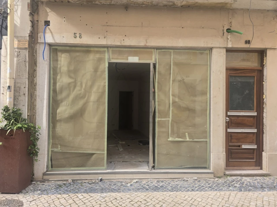 Loja para Arrendamento em União das Freguesias de Setúbal Foto 8