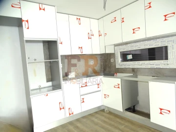 Moradia T3 para Venda em Fernao Ferro