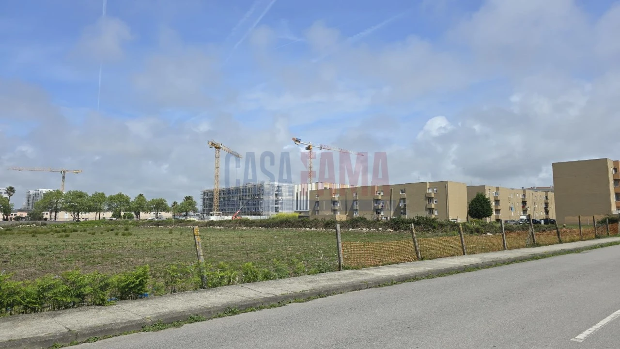 Terreno para Venda em Póvoa de Varzim, Beiriz e Argivai Foto 4
