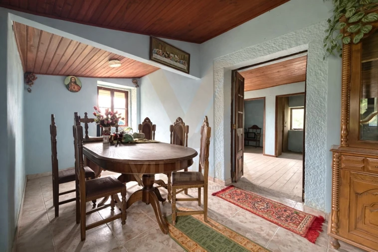 Moradia T3 para Venda em Facha Foto 22