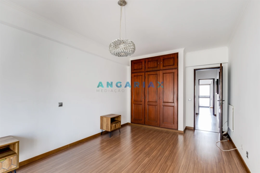 Apartamento T3 para Venda em Leiria, Pousos, Barreira e Cortes Foto 10