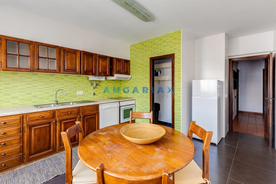 Apartamento T3 para Venda em Leiria, Pousos, Barreira e Cortes Foto 1