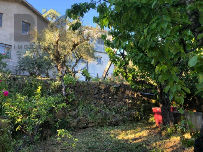 Moradia T2 para Venda em Barroca Foto 22