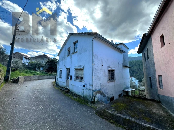 Moradia T2 para Venda em Barroca Foto 3