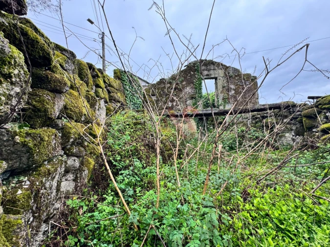 Moradia T2 para Venda em Pinheiro Foto 18