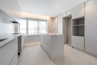 Apartamento T4 para Venda em São Vitor (Braga)