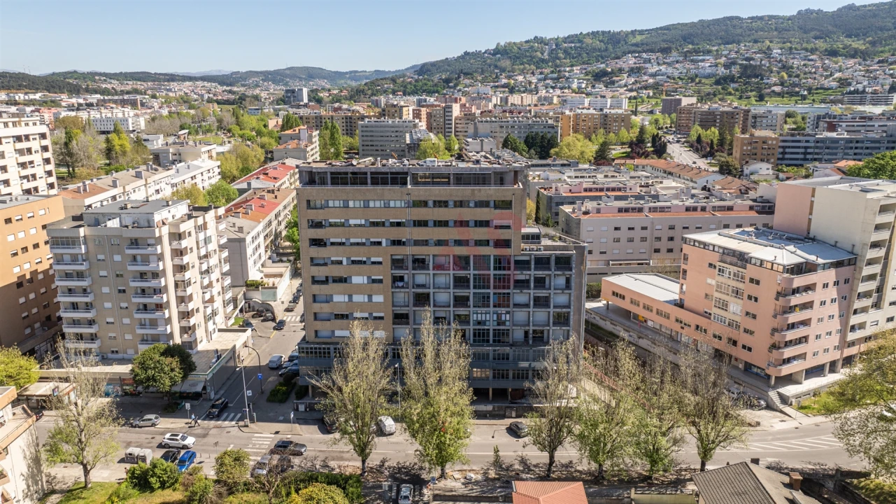 Apartamento T4 para Venda em São Vitor (Braga) Foto 3