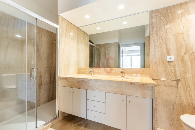Apartamento T4 para Venda em São Vitor (Braga) Foto 22