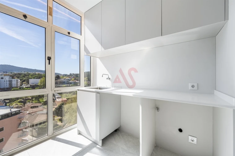 Apartamento T4 para Venda em São Vitor (Braga) Foto 8