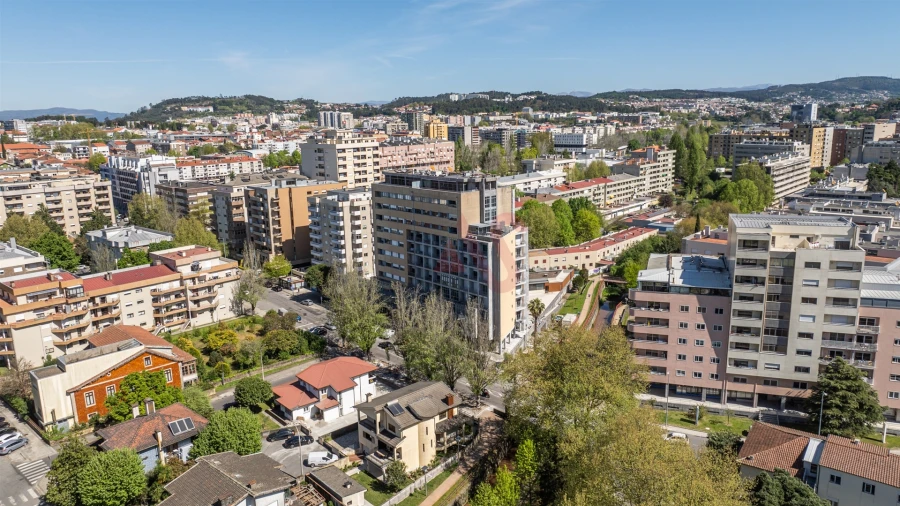 Apartamento T4 para Venda em São Vitor (Braga) Foto 2