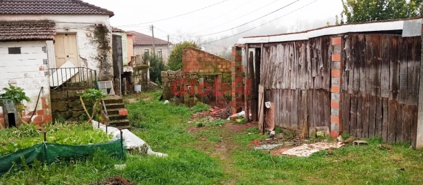 Moradia T4 para Venda em Boa Aldeia, Farminhão e Torredeita