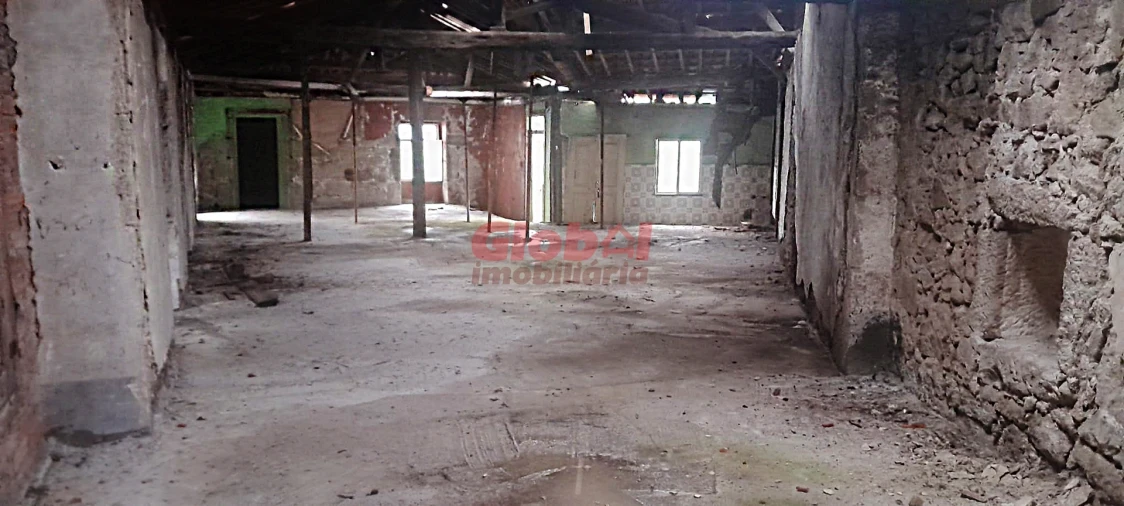 Moradia T4 para Venda em Boa Aldeia, Farminhão e Torredeita Foto 4