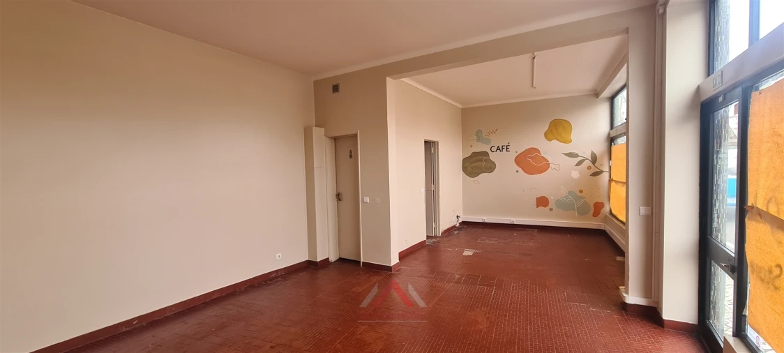 Loja para Arrendamento em Leiria, Pousos, Barreira e Cortes Foto 6
