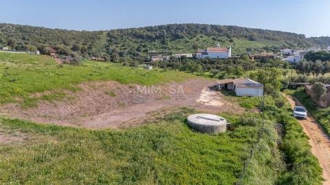 Terreno para Venda em Bensafrim e Barão de São João