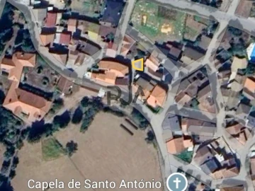 Moradia T1 para Venda em Lusinde