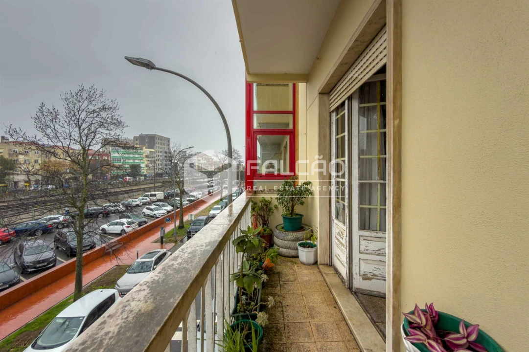 Apartamento T3 para Venda em Venteira Foto 1