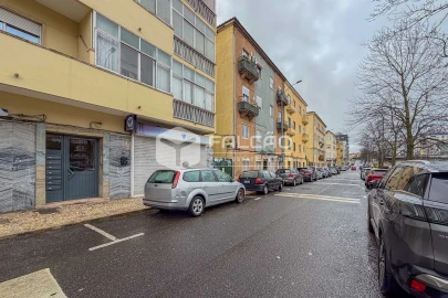 Apartamento T3 para Venda em Venteira