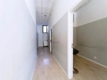 Loja para Venda em Lumiar