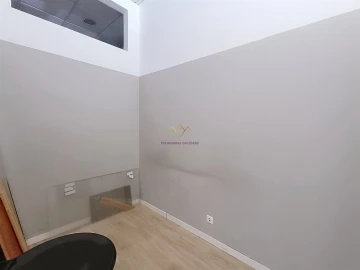 Loja para Venda em Lumiar