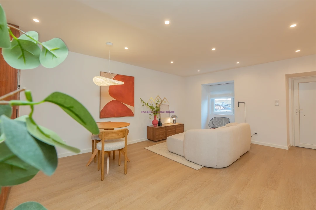 Moradia T1 para Venda em Ajuda Foto 5