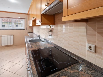 Moradia T4 para Arrendamento em Alcabideche