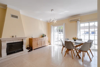 Moradia T3 para Venda em Redondo