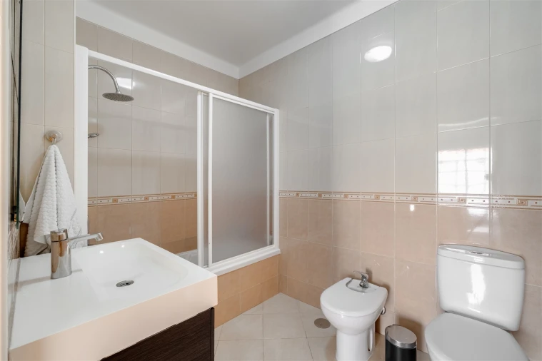 Moradia T3 para Venda em Redondo Foto 15