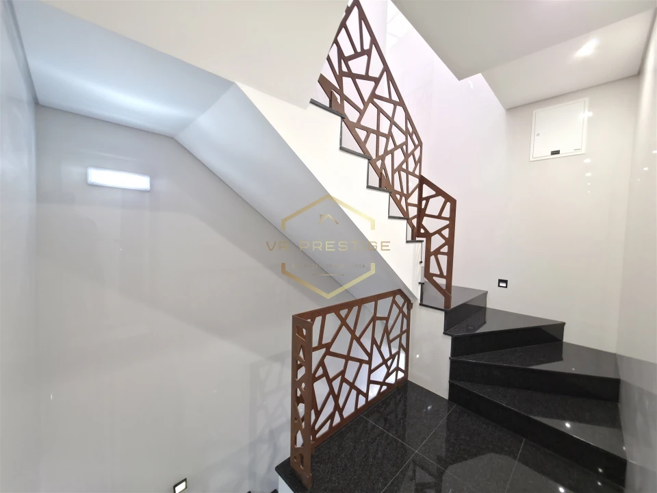 Apartamento T3 para Venda em Ramalde Foto 25