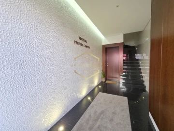Apartamento T3 para Venda em Ramalde