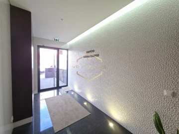 Apartamento T3 para Venda em Ramalde
