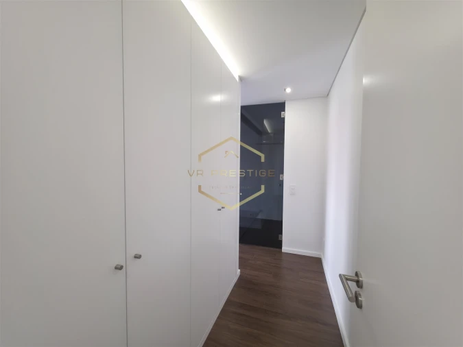 Apartamento T3 para Venda em Ramalde Foto 19