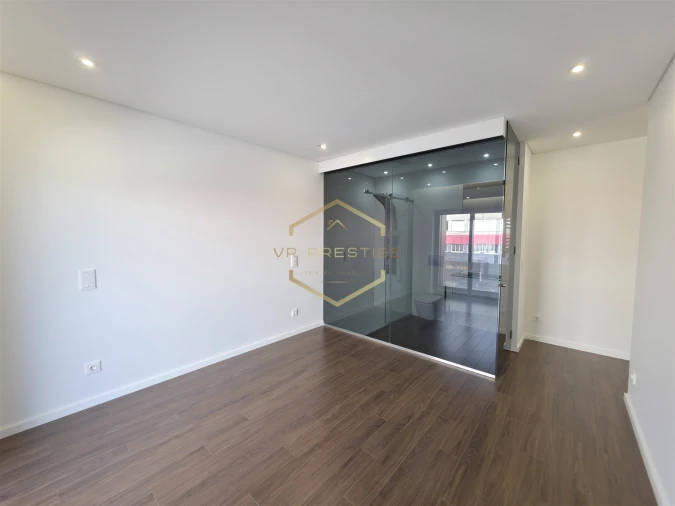 Apartamento T3 para Venda em Ramalde Foto 22