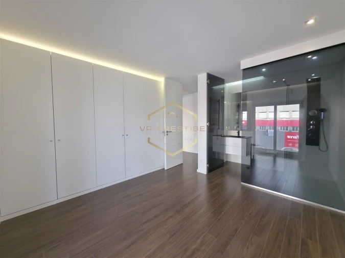 Apartamento T3 para Venda em Ramalde Foto 10