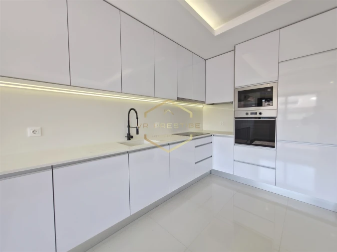 Apartamento T3 para Venda em Ramalde Foto 4