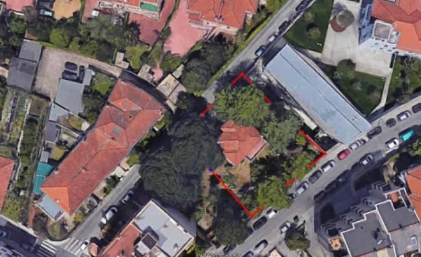 Apartamento T4 para Venda em Lordelo do Ouro e Massarelos Foto 5