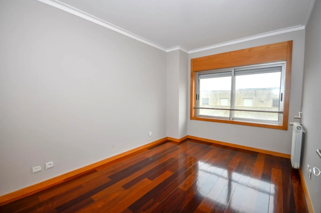 Apartamento T3 para Arrendamento em Matosinhos e Leça da Palmeira Foto 21