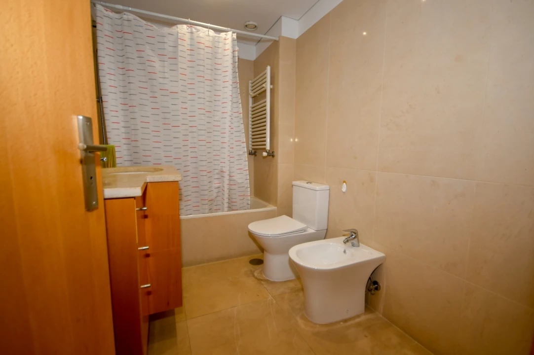 Apartamento T3 para Arrendamento em Matosinhos e Leça da Palmeira Foto 18