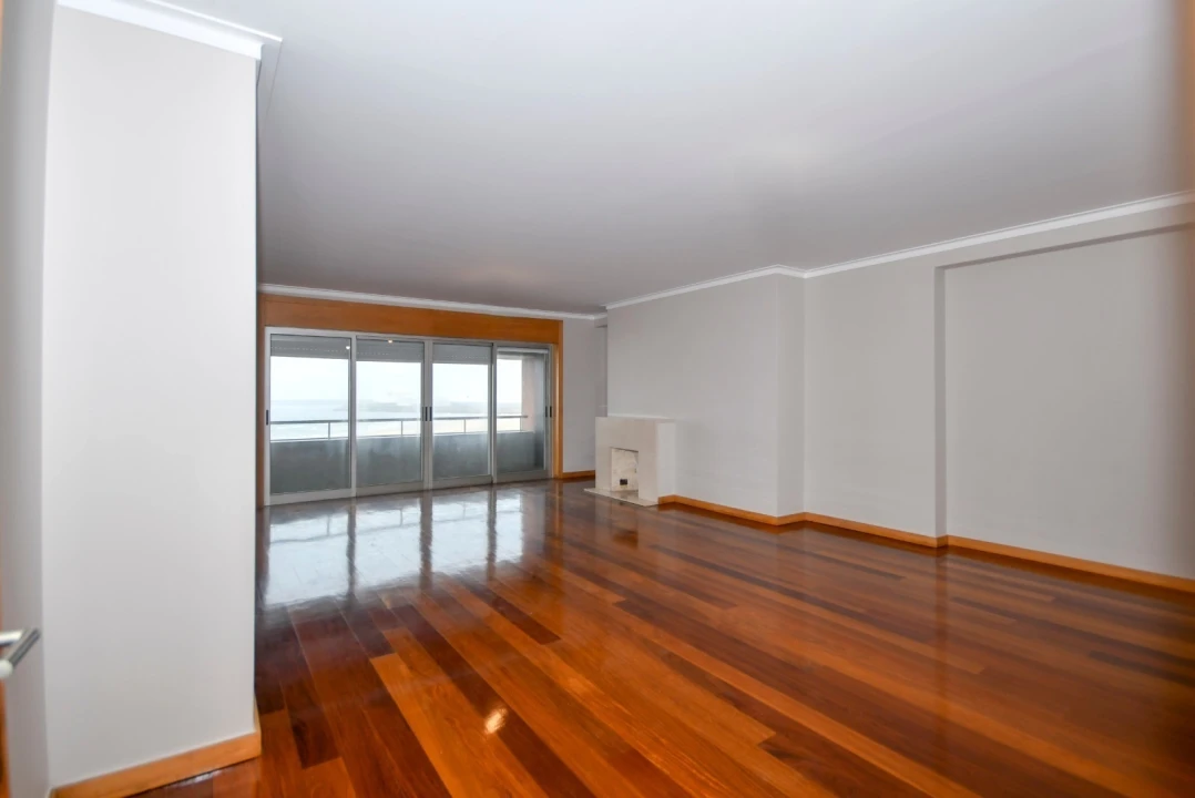 Apartamento T3 para Arrendamento em Matosinhos e Leça da Palmeira Foto 5