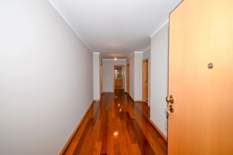 Apartamento T3 para Arrendamento em Matosinhos e Leça da Palmeira Foto 13