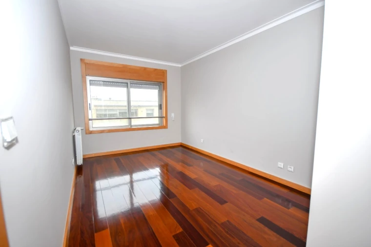 Apartamento T3 para Arrendamento em Matosinhos e Leça da Palmeira Foto 19