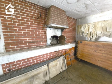 Armazém para Venda em Tinalhas