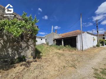 Armazém para Venda em Tinalhas