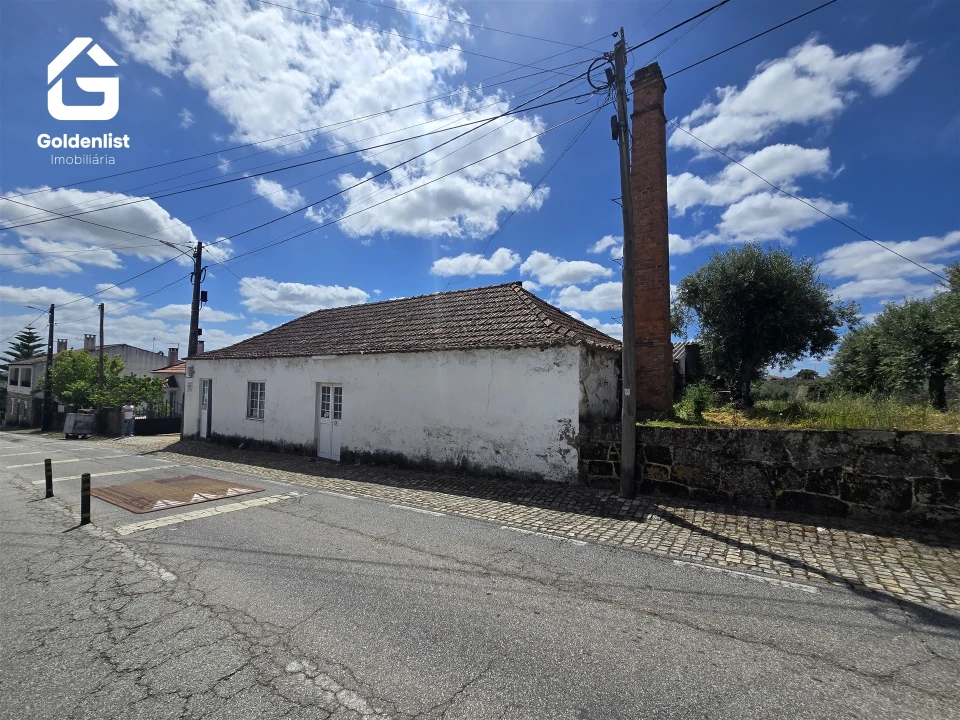 Armazém para Venda em Tinalhas Foto 24