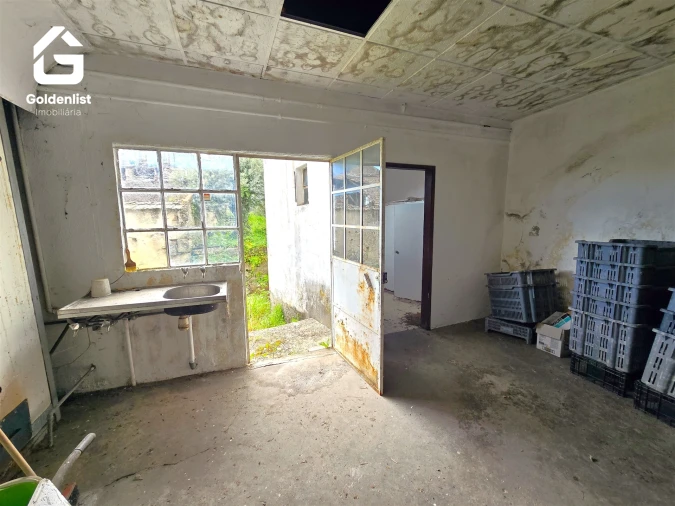 Armazém para Venda em Tinalhas Foto 18