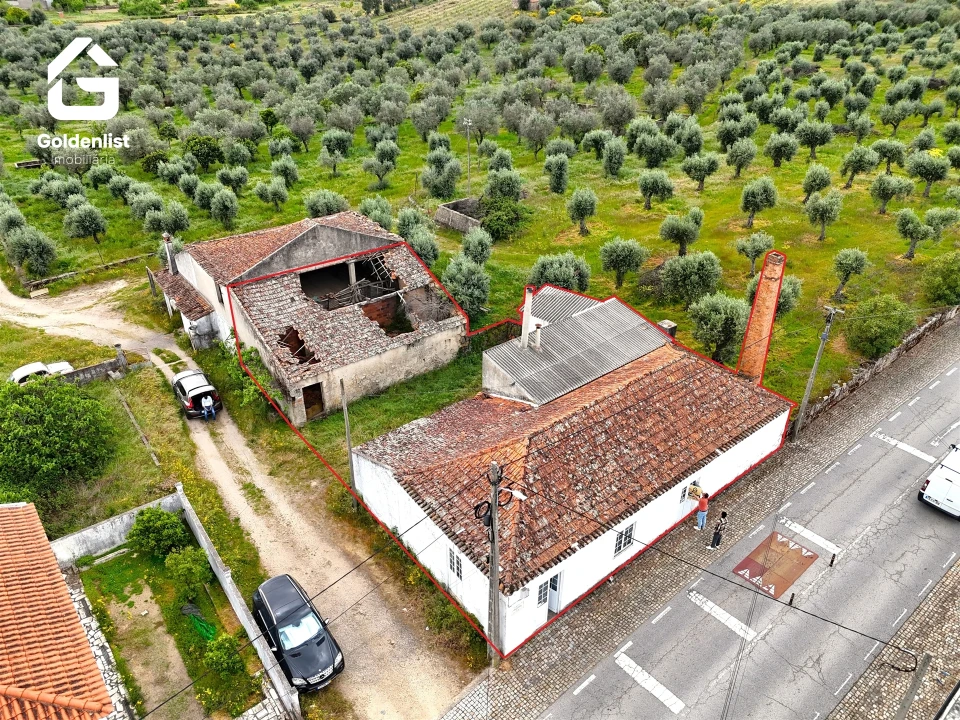 Armazém para Venda em Tinalhas Foto 1