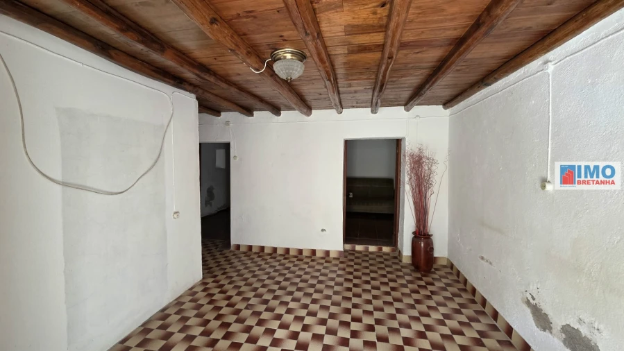 Moradia T3 para Venda em Cebolais de Cima e Retaxo Foto 9