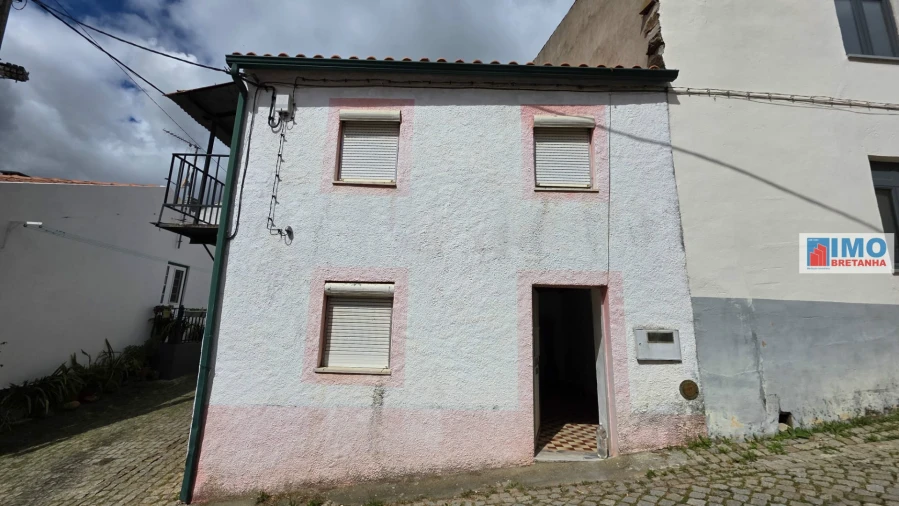 Moradia T3 para Venda em Cebolais de Cima e Retaxo Foto 2