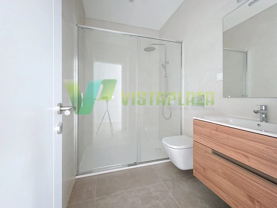 Apartamento T2 para Venda em Portimão Foto 15