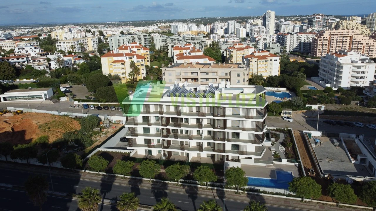 Apartamento T2 para Venda em Portimão Foto 35